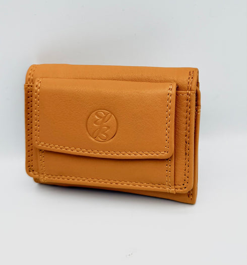 BorsaBella TradeMark Genuine Leather wallet 2004 R.F.I.D Protection