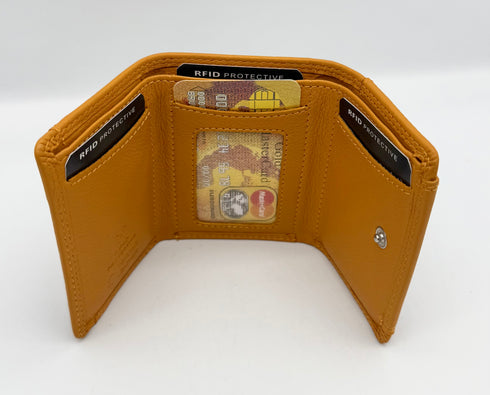 BorsaBella TradeMark Genuine Leather wallet 2004 R.F.I.D Protection