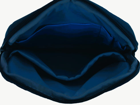 Aeronautica Militare AM-520 Small Drone line shoulder bag