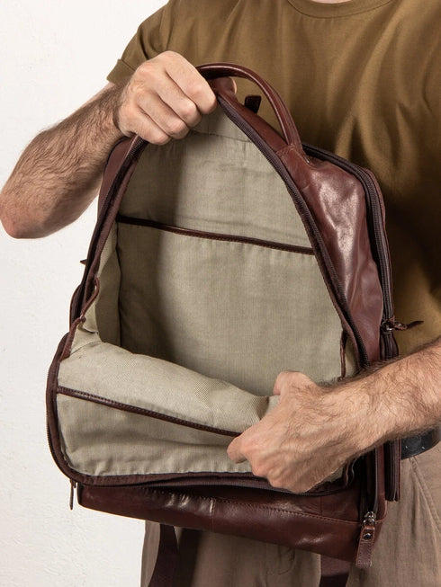 AERONAUTICA MILITARE AM-305 Vintage leather laptop backpack